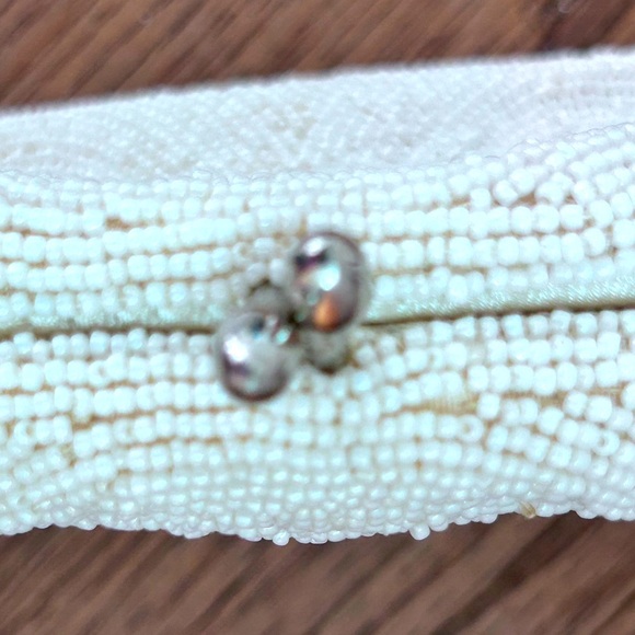 💥1940’s💥Miranda Made in Japan Beautiful Antique Beaded Closet Kept Kiss Clutch - Picture 6 of 12